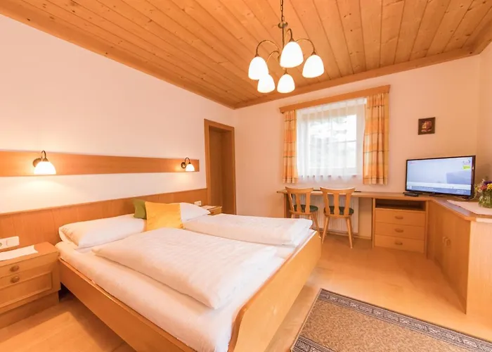 Апартаменты Gaestehaus Muellauer Леоганг